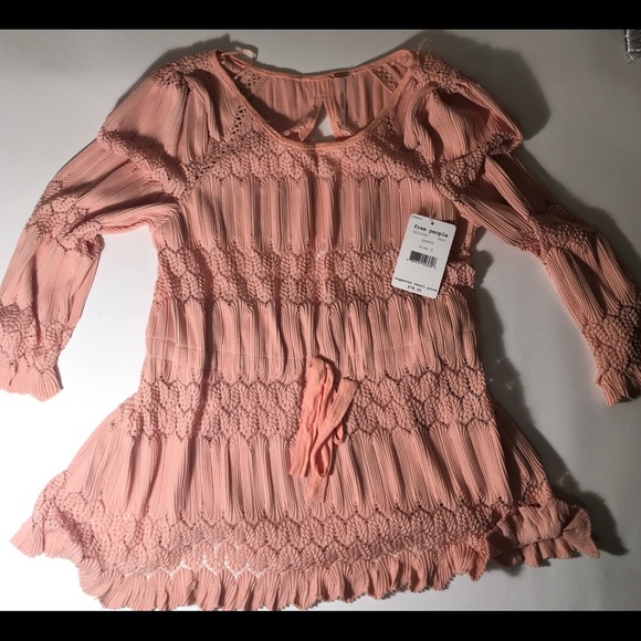 Free People Tops - Free People NWT size small peach top open back